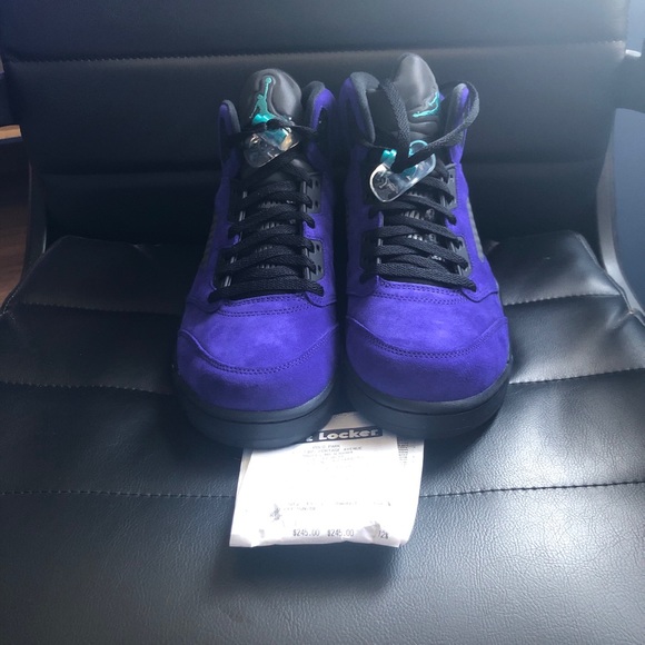 Jordan 5 alternate grape - Picture 2 of 5